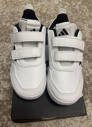 Кеди для дітей adidas білі на липучках