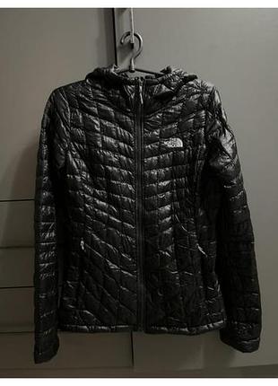 Куртка жіноча the north face чорна стьобана