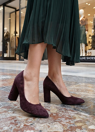 Жіночі натуральні замшеві туфлі човники на високих квадратних підборах каблук 9 см класичні бордові слива розмір 36 38 устілка 23,5 24,5 см