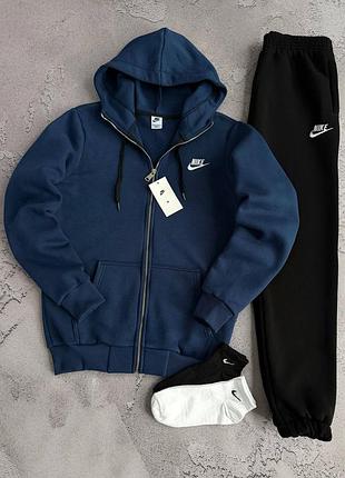 Теплий на флісі костюм nike зима
2 пари шкарпеток у подарунок!