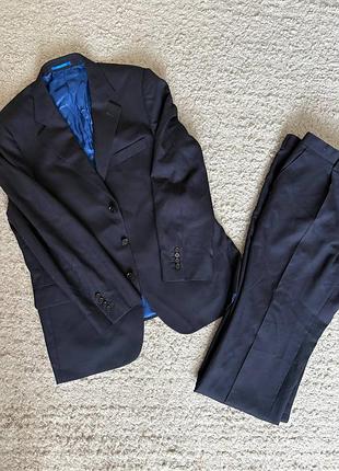 Продам мужской костюм charles tyrwhitt