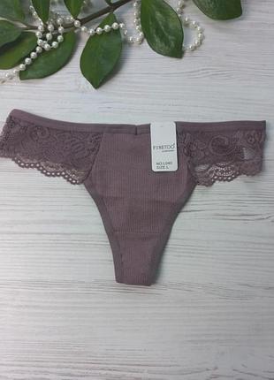 Трусики стринги женские в рубчик декорированы кружевом 🎀