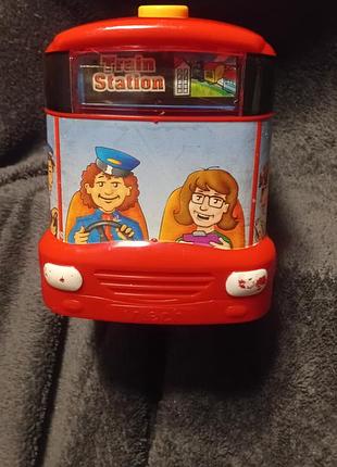 Музыкальный автобусов vtech (англ.)