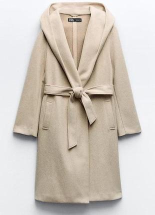 Пальто с капюшоном zara