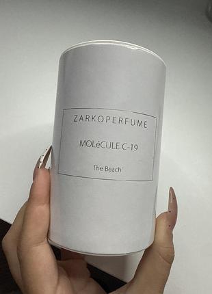 Zarkoperfume molecule c-19 the beach
