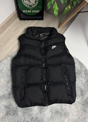 Жилетка чоловіча nike чорна