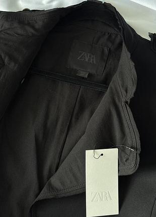 Чорна куртка zara 7