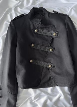 Чорна куртка zara 5