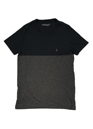 Нова футболка french connection сток як nike acg adidas terrex puma under armour corteiz stussy carhartt diesel alpha industries oakley rab