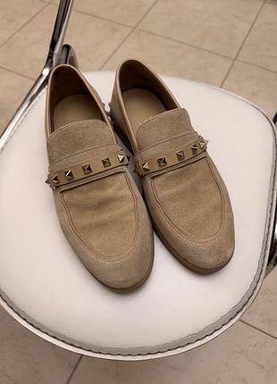 Лофери жіночі valentino бежеві замшеві