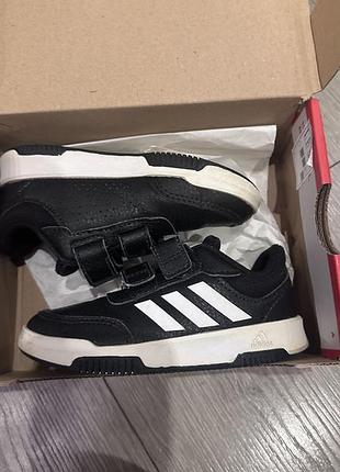 Кросівки дитячі adidas чорно-білі