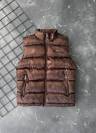 Жилетка hugo boss😎