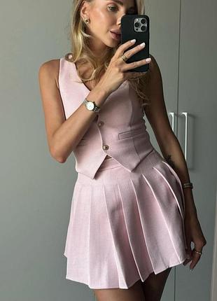 Накладной платеж ❤ праздничный костюм юбка мини плиссе тенниска на высокой талии и жилет на пуговицах