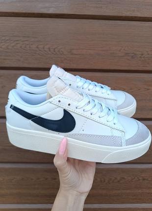 Уцінка кросівки nike blazer low platform