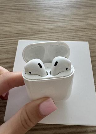 Airpods 2 на запчастини або ремонт