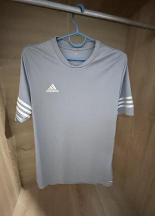 Футболка adidas climate