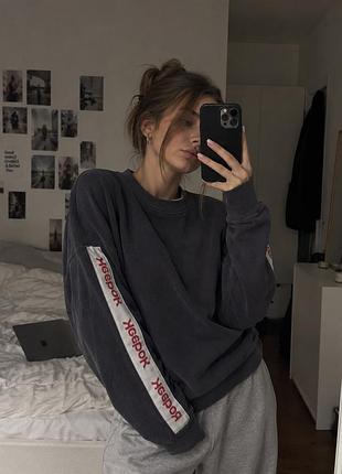 Світшот reebok