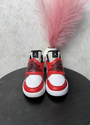 Дитячі кросівки jordan розмір 29,5 4