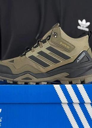 Мужские кроссовки на зиму adidas terrex fur gore tex хаки адидас террекс на меху гортекс водонепроницаемые