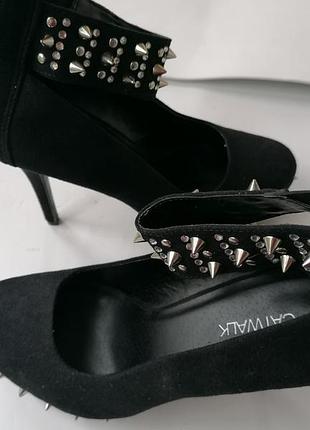 Туфлі catwalk 38 р  нові 8