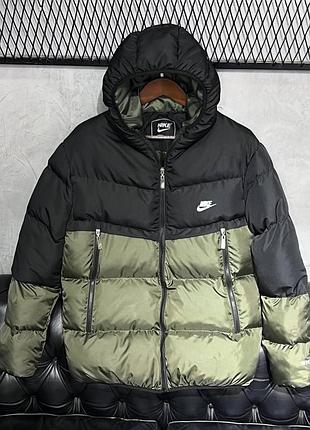 Зимня куртка nike