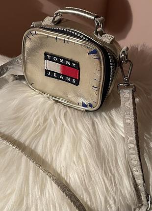 Мини сумка tommi hilfiger