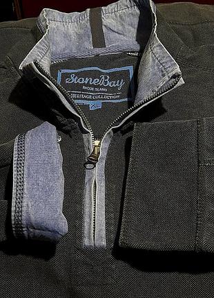 Stone bay брендовая кофта на молнии под горло.