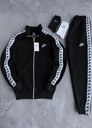 Чоловічий зимовий спортивний костюм nike з лампасами чорний комплект найк без капюшона (b)