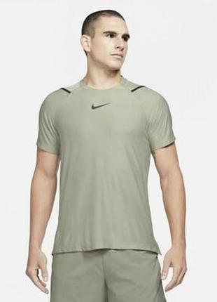 Мужская футболка nike pro swoosh оригинал new !