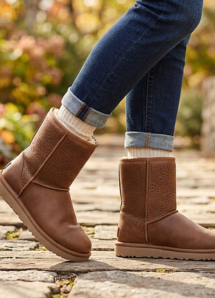 Оригінальні шкіряні уггі ugg australia (розмір 37 )