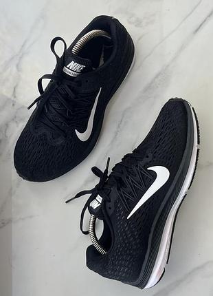Кросівки nike
