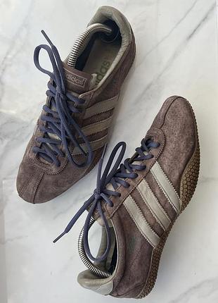 Кросівки adidas