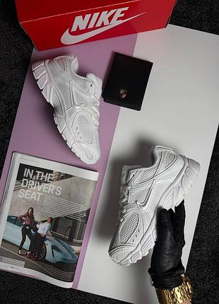 Женские кроссовки nike v5 rnr white 40