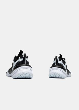 Under armour w reign xt-blk 8