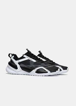 Under armour w reign xt-blk 5