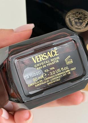 Versace  crystal noir 2
