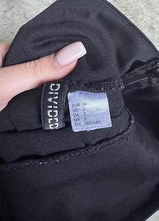 Чорна спідниця h&m 2