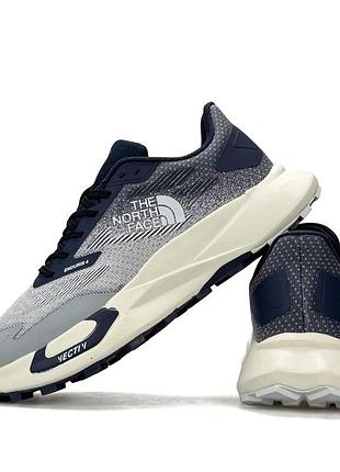 Мужские кроссовки с сеткой the north face vectiv enduris 4 серые легкие спортивные на лето весну для мужчин беговые зе норз фейс