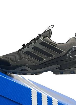 Чолвічі кросівки на зиму adidas terrex skychaser gtx gore tex сіро коричневі адідас террекс скайчезер термо гортекс водостійкі