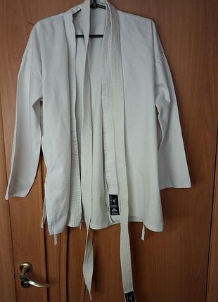 Продам кимоно для карате