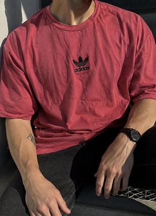 Футболка adidas