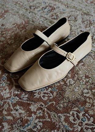 Милые кожаные балетки massimo dutti 39 размер