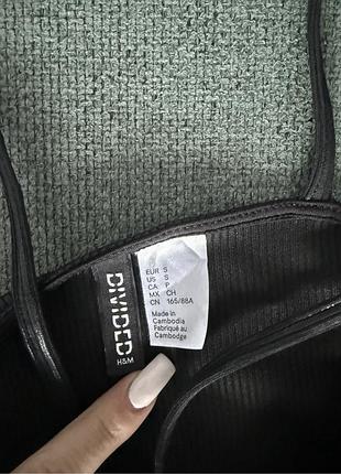 Чорна облягаюча сукня h&m у рубчик s 3