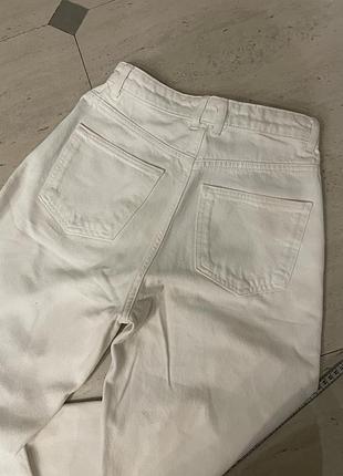 Джинси білі pull and bear