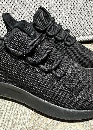Оригінальні дитячі кросівки adidas tubular shadow 35,5 розмір 22 см легкі кросівки сіточка