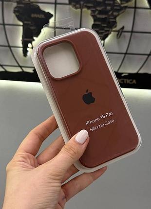 Чехол-бампер для телефона айфон 16 про,silicone case чехол с микрофиброй для iphone 16 pro (шоколадный)