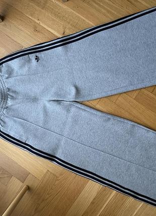 Спортивні штани adidas 6
