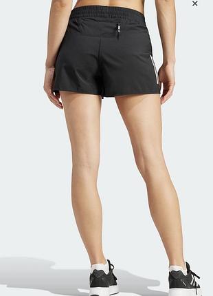 Новые женские беговые шорты adidas own the run 3" shorts (размер s) с бирками