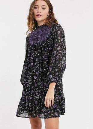 Жіноча шифонова сукня asos design в фіолетові квіти