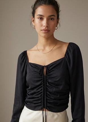 Нова сатинова блуза з драпіровкою від h&m